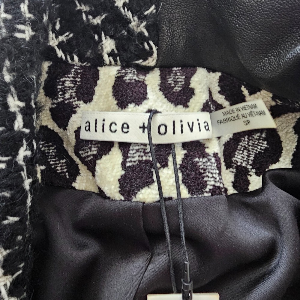 Alice + Olivia Small Harvey Cropped Tweed Leather Leopard Jacket Patchwork NWT - Picture 8 of 12